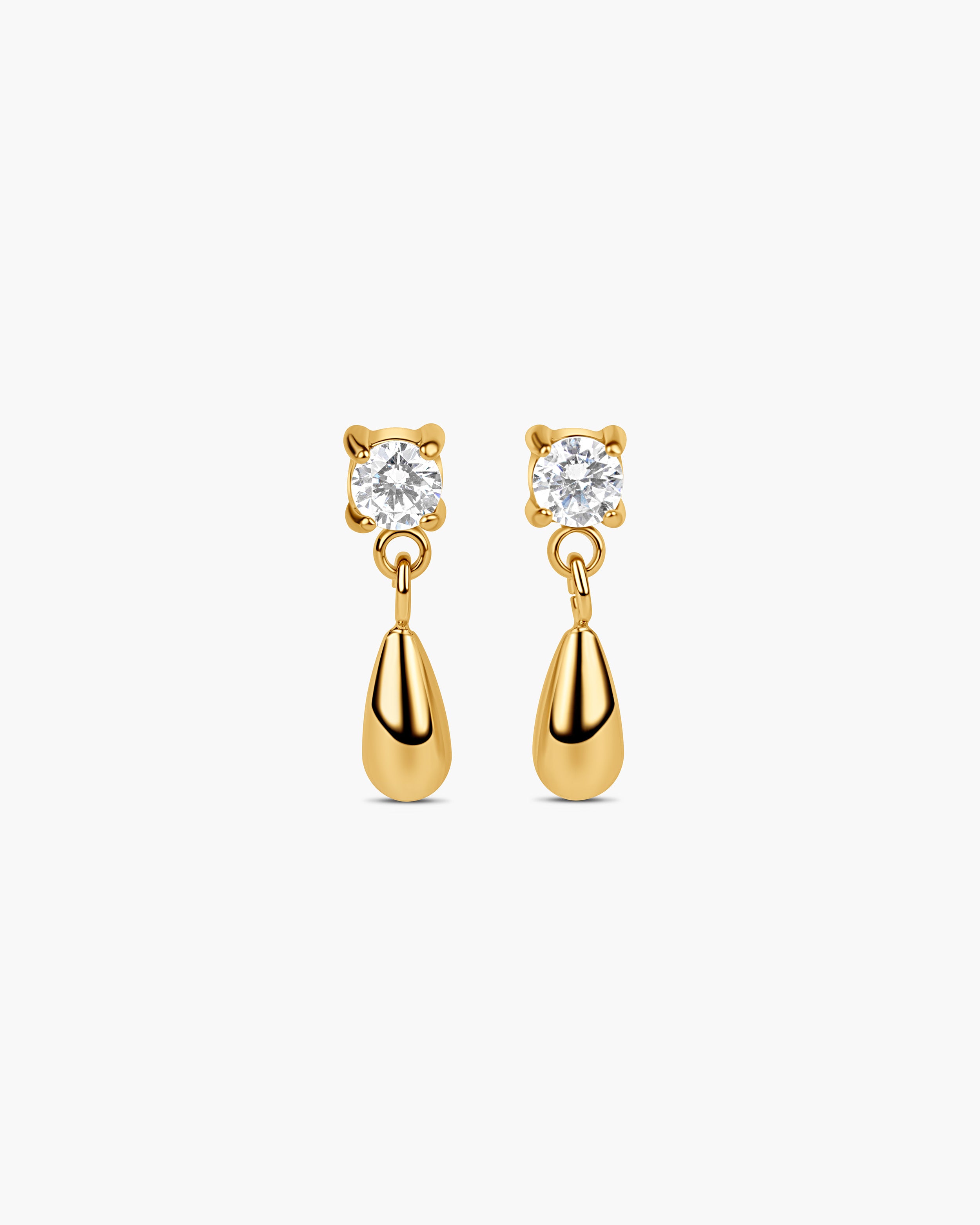 Ohrstecker mit Tropfenform aus Edelstahl, goldfarben mit 18K Gold-Plattierung.